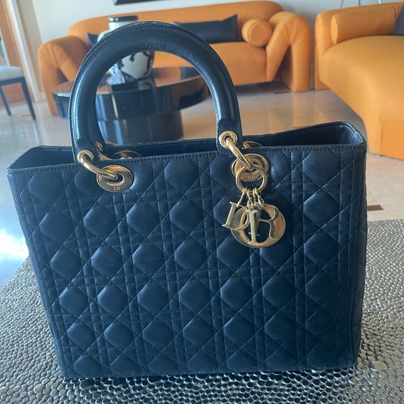 DIOR ICONIC BAG - Picture 2 of 14